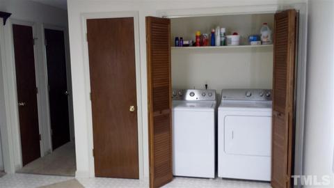613 Lindley Dr, Durham, NC 27703 photo 7