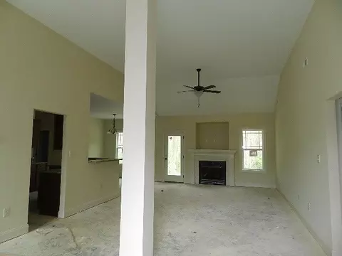 165 Kasdon Dr, Garner, NC 27529 photo 2