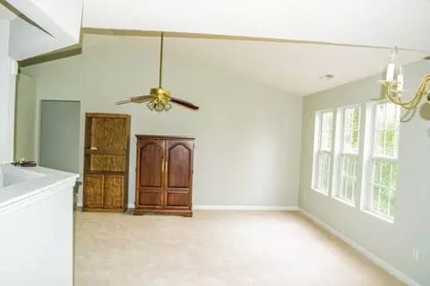 414 Quartz Dr, Durham, NC 27703 photo 6