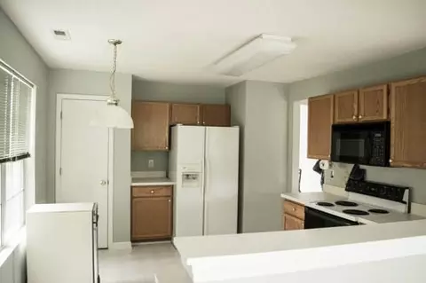 414 Quartz Dr, Durham, NC 27703 photo 3