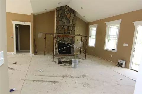 569 Shade Tree Rd, Benson, NC 27504 photo 6