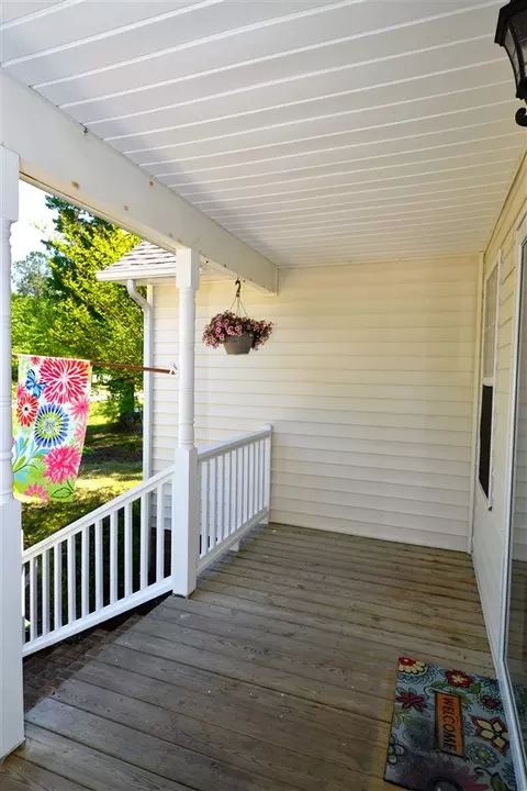 352 Tomahawk Dr, Clayton, NC 27520 photo 3