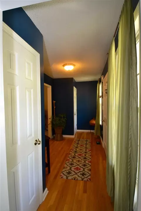 352 Tomahawk Dr, Clayton, NC 27520 photo 11