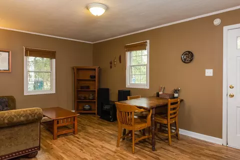 715 Bernice St, Durham, NC 27703 photo 2