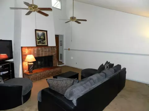 5714 Williamsburg Way, Durham, NC 27713 photo 7