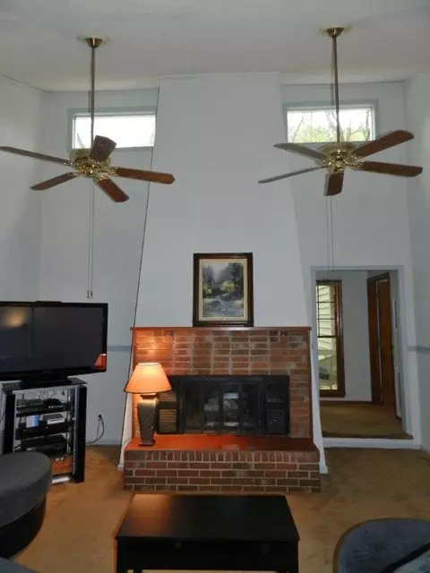 5714 Williamsburg Way, Durham, NC 27713 photo 6