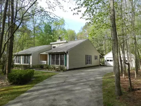 5714 Williamsburg Way, Durham, NC 27713 photo 1