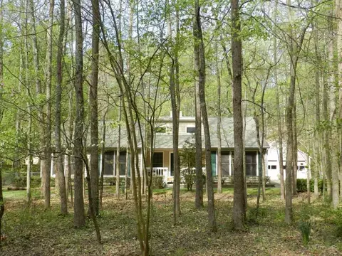 5714 Williamsburg Way, Durham, NC 27713 photo 2