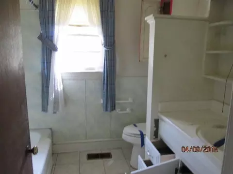 304 Pine, Smithfield, NC 27577 photo 6