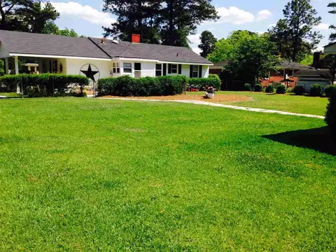 908 S First St, Smithfield, NC 27577 photo 5