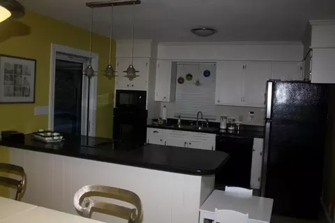 908 S First St, Smithfield, NC 27577 photo 3