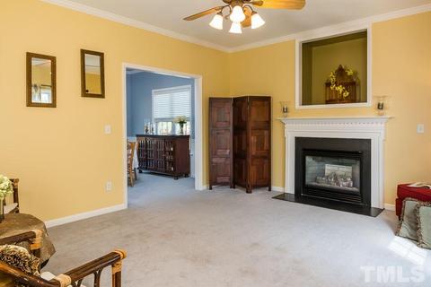 209 Tealight Ln, Cary, NC 27513 photo 3