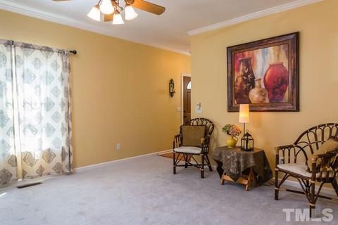 209 Tealight Ln, Cary, NC 27513 photo 2