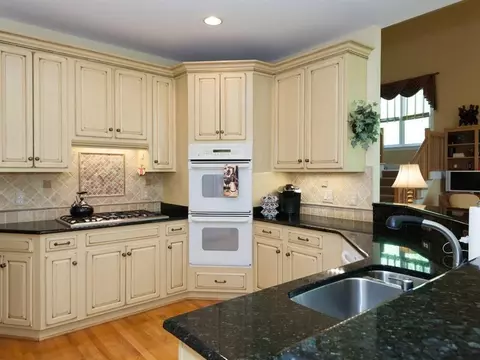 205 Benedetti Ct, Cary, NC 27513 photo 9