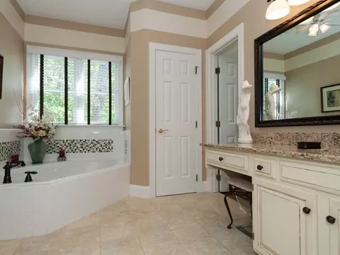 205 Benedetti Ct, Cary, NC 27513 photo 14