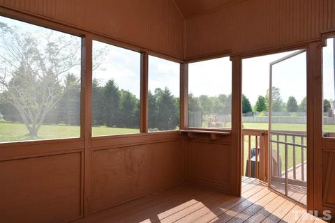 863 Sunrise Dr, Garner, NC 27529 photo 18