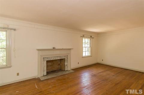 106 Nelson St, Durham, NC 27707 photo 3