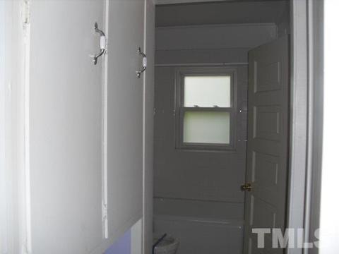 2509 Ross Rd, Durham, NC 27703 photo 9
