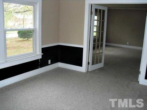 2509 Ross Rd, Durham, NC 27703 photo 4