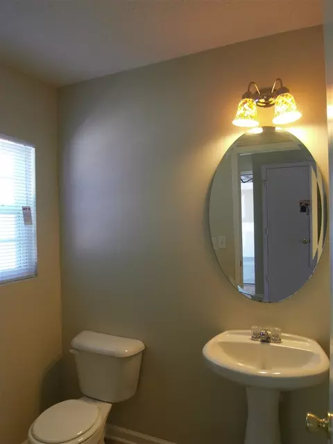 17 Olivene Dr, Durham, NC 27703 photo 5