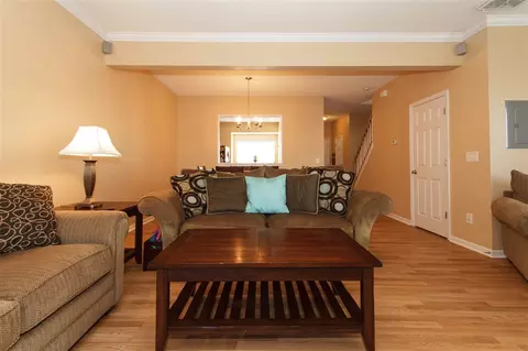 17 Suncrest Ct, Durham, NC 27703 photo 9