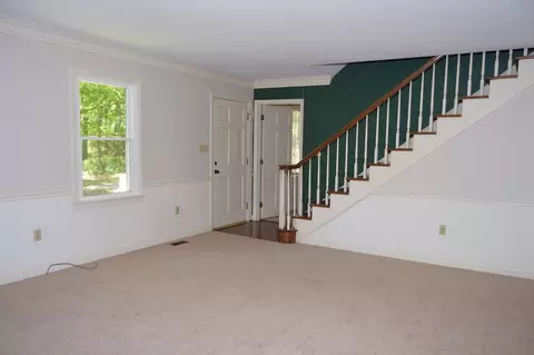 131 Castle Dr, Smithfield, NC 27577 photo 3