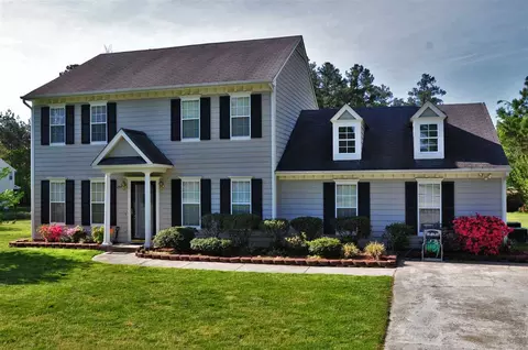207 Long Crescent Dr, Durham, NC 27712 photo 1