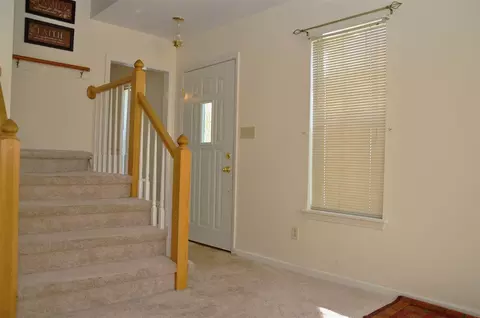 207 Long Crescent Dr, Durham, NC 27712 photo 2