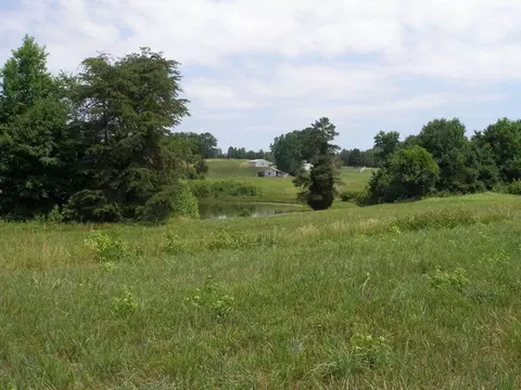 493 Sunset Dr, Milton, NC 27305 photo 5