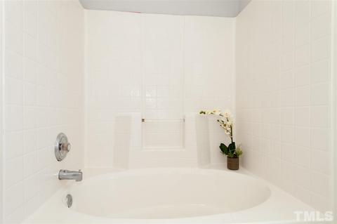 6 Slate Ct, Durham, NC 27703 photo 15