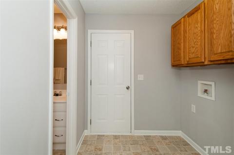 6 Slate Ct, Durham, NC 27703 photo 8