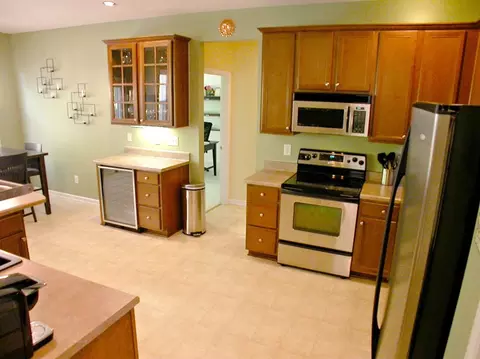 2506 Oleander Dr, Durham, NC 27703 photo 6