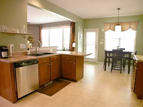 2506 Oleander Dr, Durham, NC 27703 photo 10