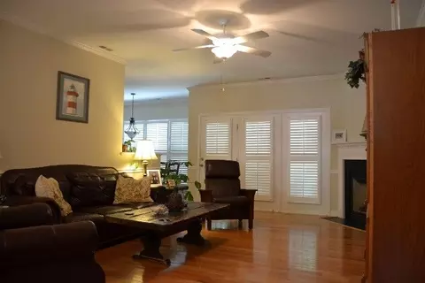 311 Loblolly Dr, Durham, NC 27712 photo 9