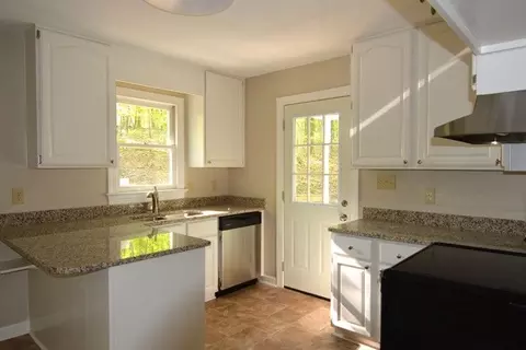 3700 Creekbend Dr, Wake Forest, NC 27587 photo 4
