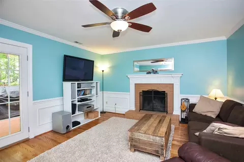 100 Cavendish Dr, Cary, NC 27513 photo 4