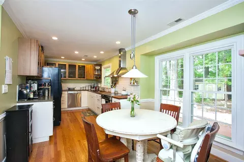 100 Cavendish Dr, Cary, NC 27513 photo 9