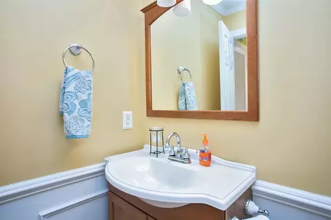 100 Cavendish Dr, Cary, NC 27513 photo 14