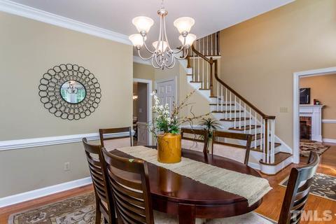 6128 Wolverhampton Dr, Raleigh, NC 27603 photo 5