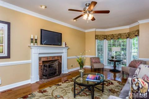 6128 Wolverhampton Dr, Raleigh, NC 27603 photo 15
