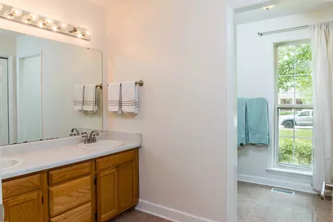 1000 Oakwater Dr, Garner, NC 27529 photo 11