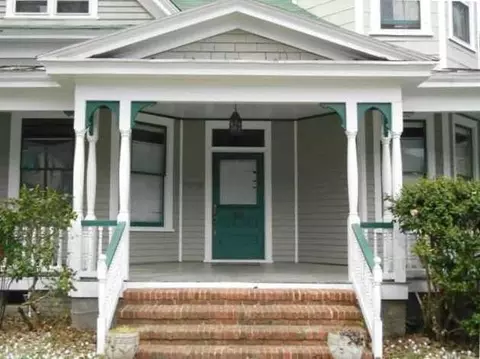 409 E Jones St E, Raleigh, NC 27601 photo 2