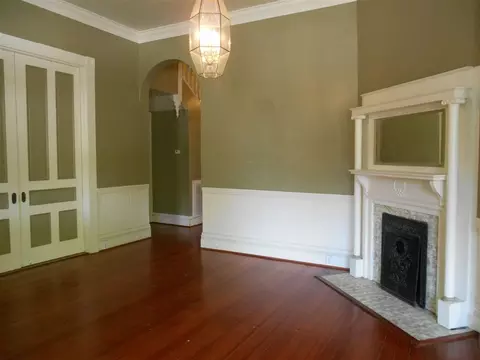 409 E Jones St E, Raleigh, NC 27601 photo 3