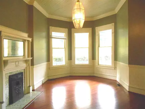 409 E Jones St E, Raleigh, NC 27601 photo 4