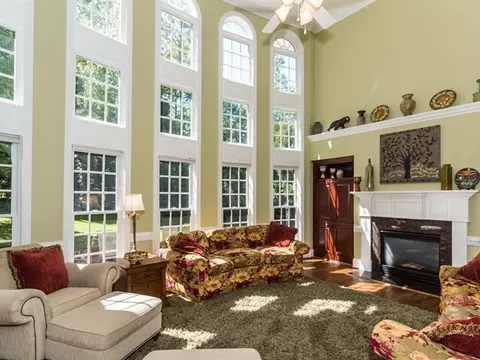 106 Trident Ct, Cary, NC 27518 photo 8