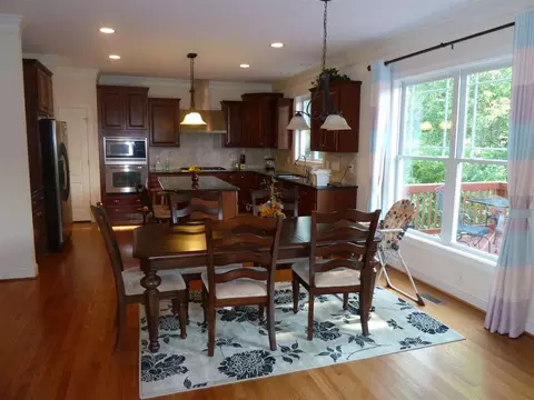2006 Winterborne Dr, Cary, NC 27519 photo 7