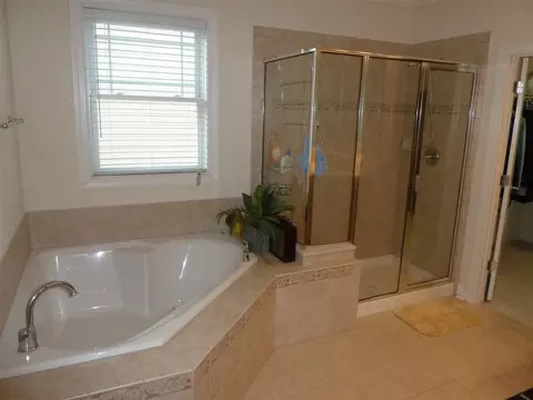 2006 Winterborne Dr, Cary, NC 27519 photo 10