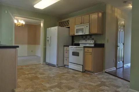 3608 Weatherby Dr, Durham, NC 27703 photo 6