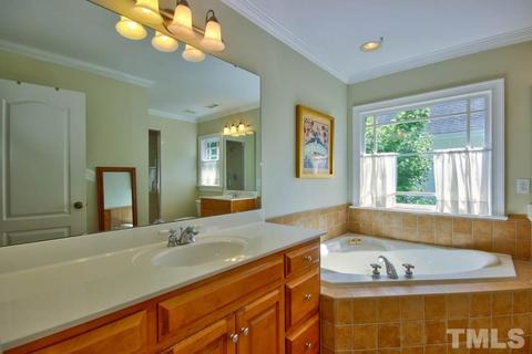 516 Pace St, Raleigh, NC 27604 photo 17
