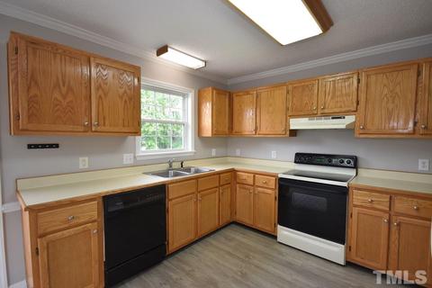 1825 Eric Dr, Graham, NC 27253 photo 11
